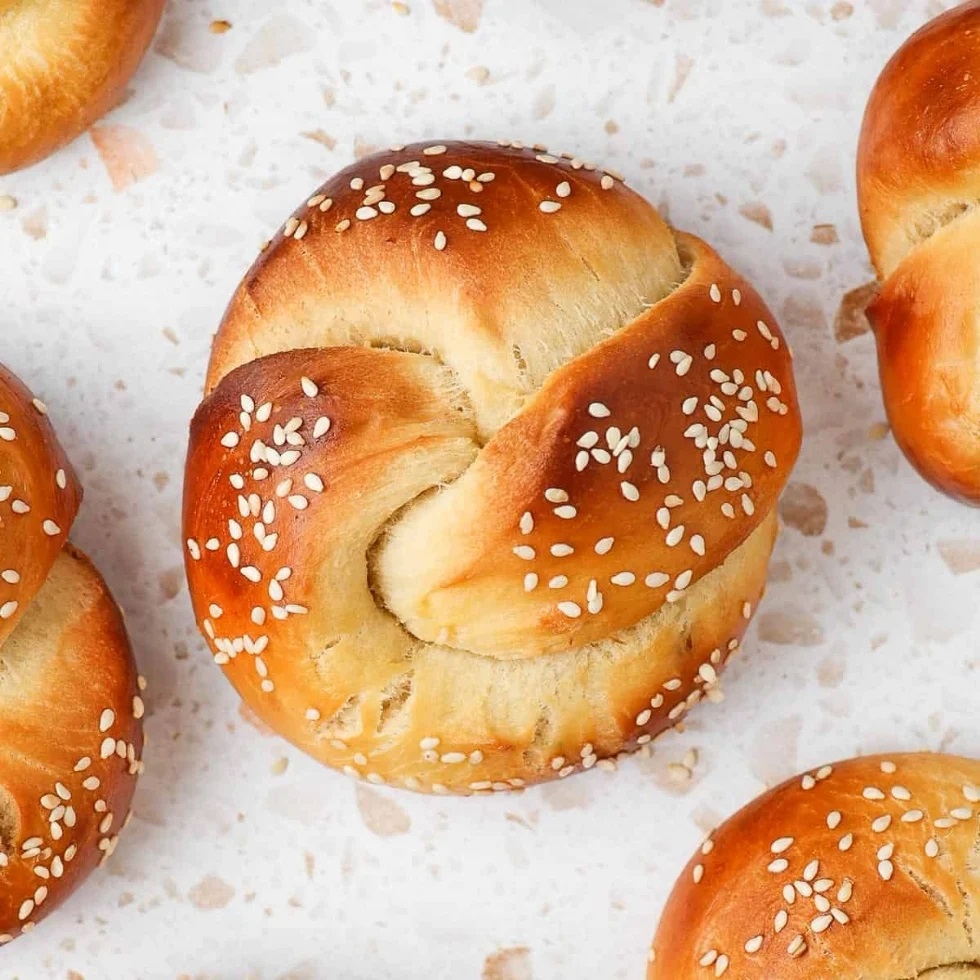 Challah Roll (Only Friday)