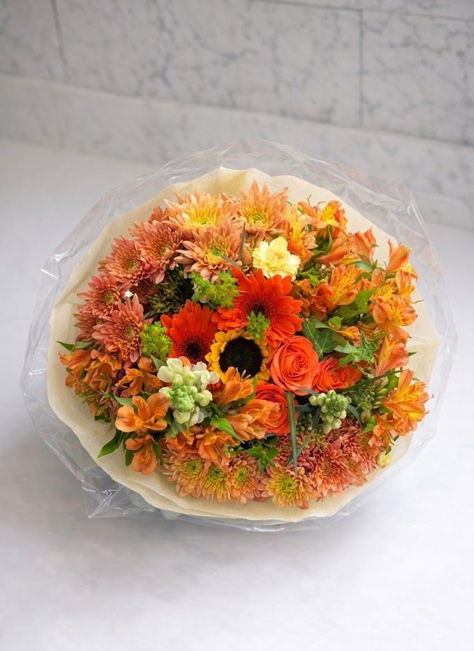 Arreglo de Flores Mixtas Naranja